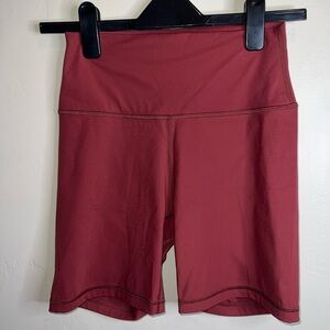CRZ YOGA Women's Maroon Yoga Shorts small